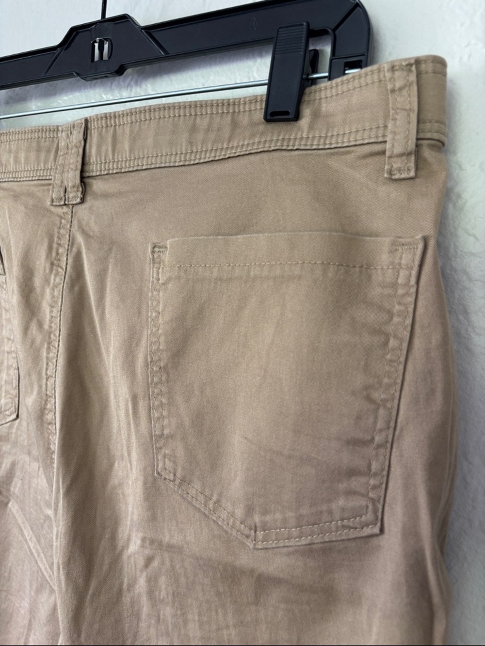 Riders by Lee Women’s Cotton Spandex Tan Flat Front Shorts 14 - Picture 7 of 7